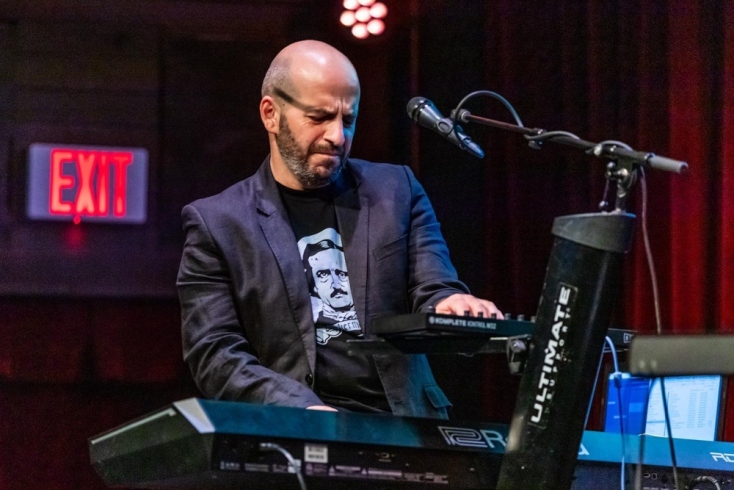 Συνέντευξη με τον Πέτρο Μπούρα, αρχηγό και πιανίστα των Starwound που επέστρεψαν με νέο άλμπουμ και διεθνή περιοδεία. 