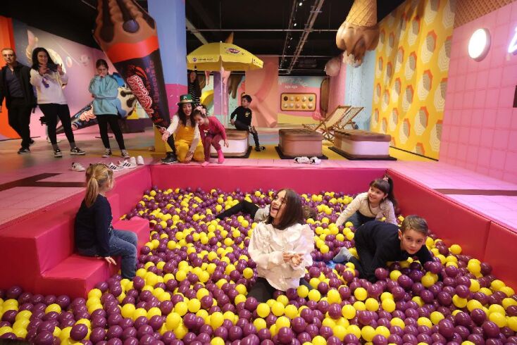 «Εργοστάσιο Παγωτού»