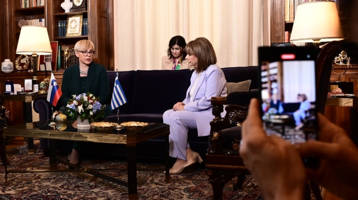 Σε άριστο κλίμα η συνάντηση των προέδρων Ελλάδας και Σλοβενίας