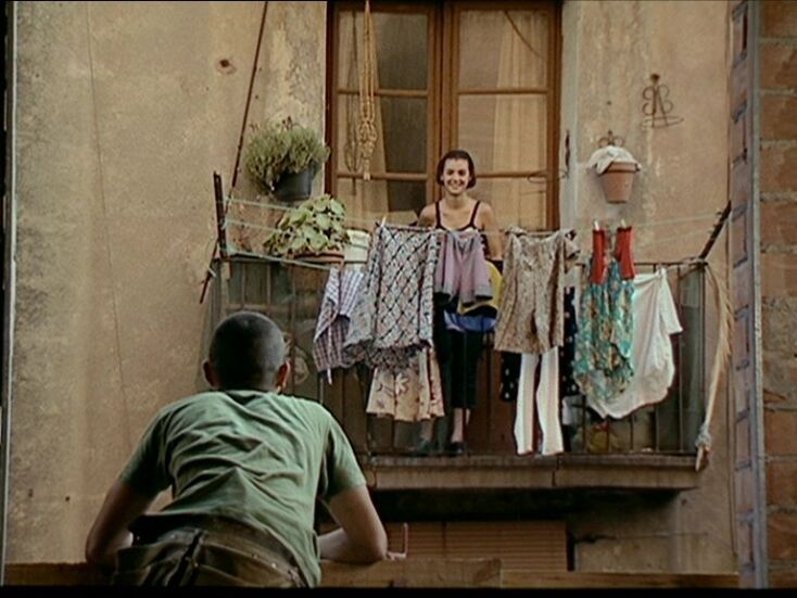 Υπό κατασκευή (José Luis Guerín, 125’)