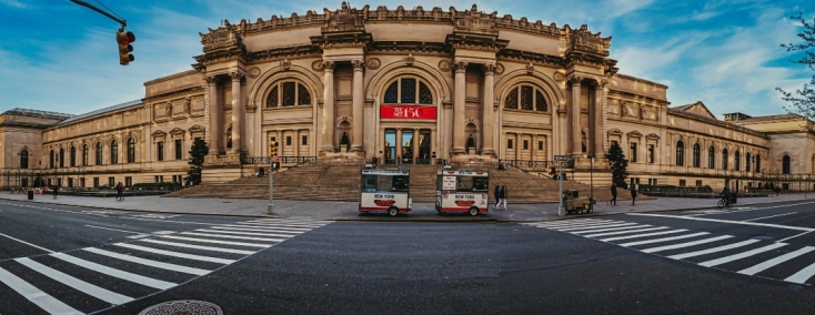 Εξωτερική άποψη του Μητροπολιτικού Μουσείου Τέχνης της Νέας Υόρκης