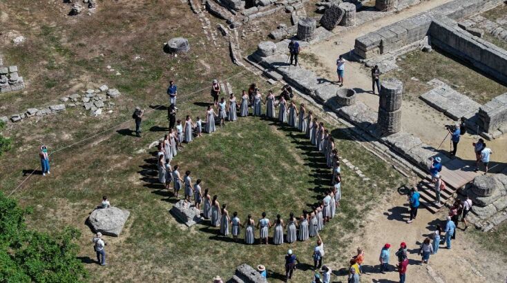Εντυπωσιακές εικόνες από την πρόβα της τελετής αφής της Ολυμπιακής Φλόγας στην Αρχαία Ολυμπία 