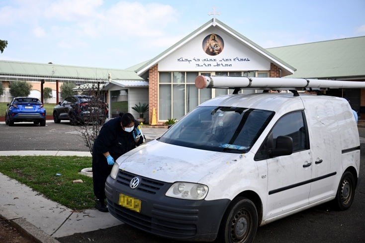 Αυστραλία: Η επίθεση με μαχαίρι σε εκκλησία στο Σίδνεϊ ήταν «τρομοκρατική» ενέργεια, κατά την αστυνομία - Τραυματίστηκε ιερέας, συνελήφθη 15χρονος. 