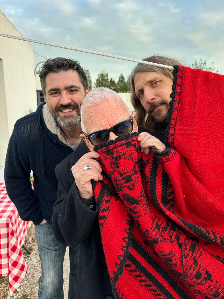 O Eric Burdon μιλάει στην Athens Voice για τη ζωή του στην Αθήνα και τη σχέση του με την πόλη.