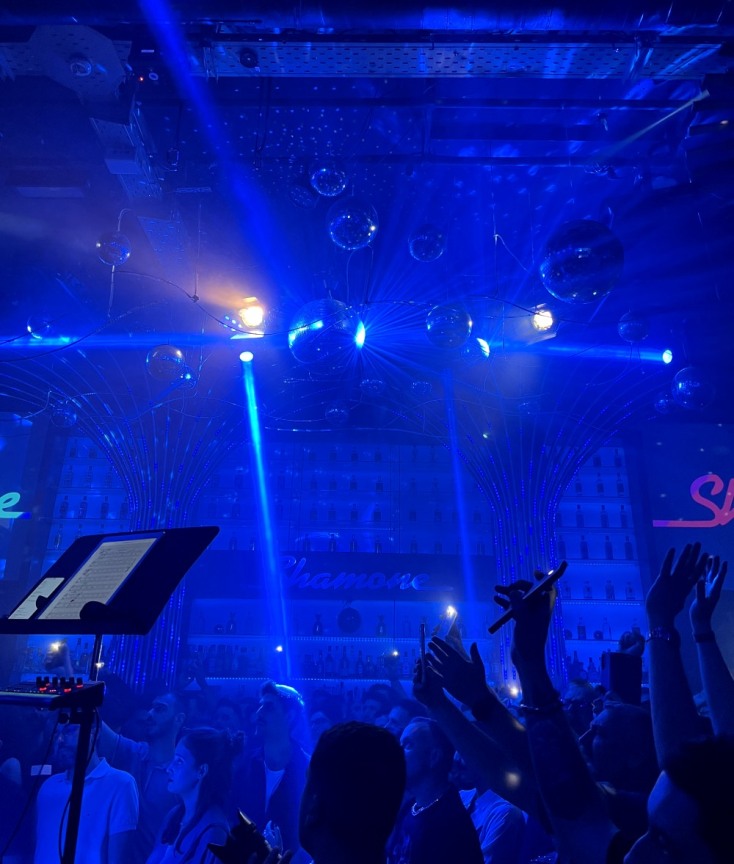 Europarty παρέα με τη Μαρίνα Σάττι: Ακούσαμε πρώτη φορά live το «ZARI»