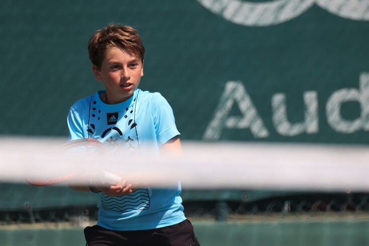 Γιάννης Λεοντής