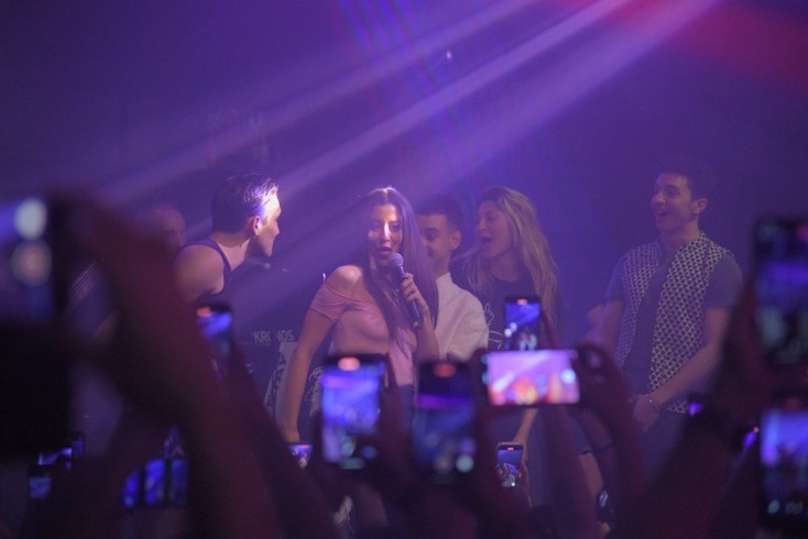 Europarty παρέα με τη Μαρίνα Σάττι: Ακούσαμε πρώτη φορά live το «ZARI»