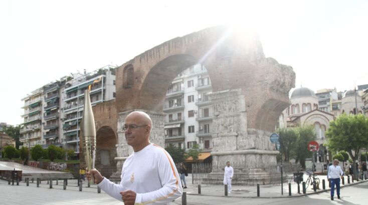 Αποχώρησε από τη Θεσσαλονίκη και συνεχίζει το ταξίδι της η Ολυμπιακή Φλόγα