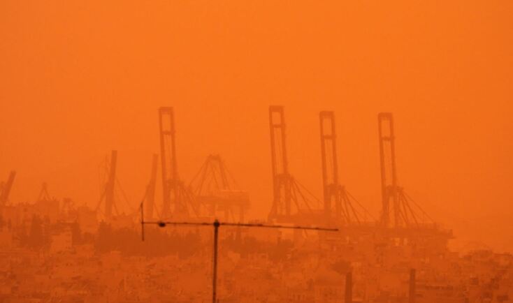 Αφρικανική σκόνη «σκέπασε» τον ουρανό της Αττικής