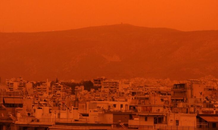 Αφρικανική σκόνη «σκέπασε» τον ουρανό της Αττικής