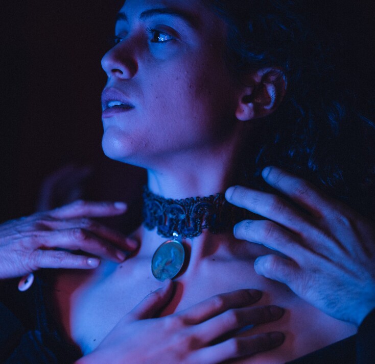 Η «Οικογένεια Τσέντσι» της Ιόλης Ανδρεάδη ταξιδεύει στη Νέα Υόρκη