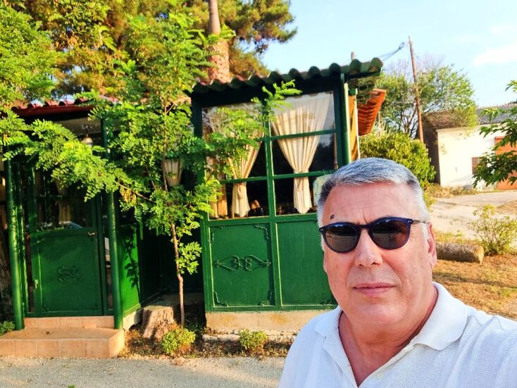 «Ο μπουφές και το μασάλι»