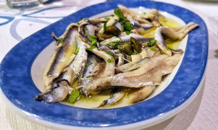 Στοά Αλλιώς