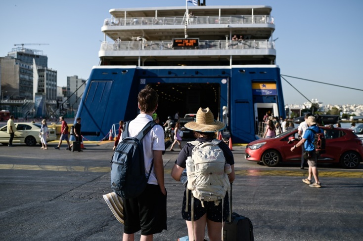 Πάσχα 2024: Ψήφος εμπιστοσύνης στην εγχώρια τουριστική βιομηχανία με αύξηση κατά 20% - Ποιους προορισμούς επιλέγουν οι Έλληνες.