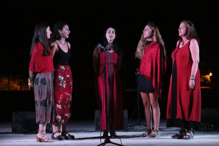 Πολυφωνικά τραγούδια από το Φωνητικό σύνολο "Ιώ"