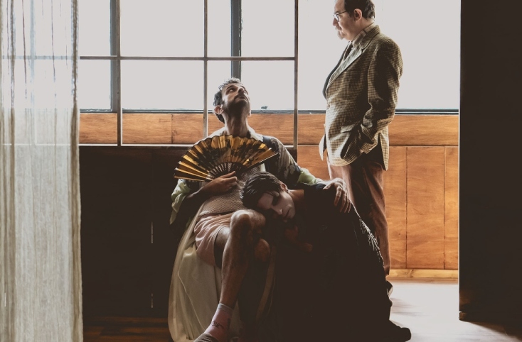 "Μάθε με να φεύγω" από τη bijoux de kant