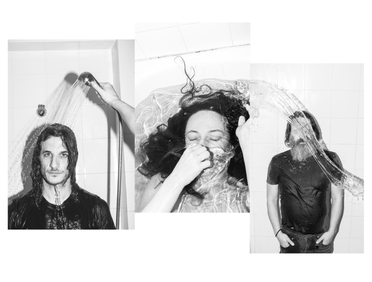 "Βάτραχοι" από την ομάδα «κι όμΩς κινείται» 