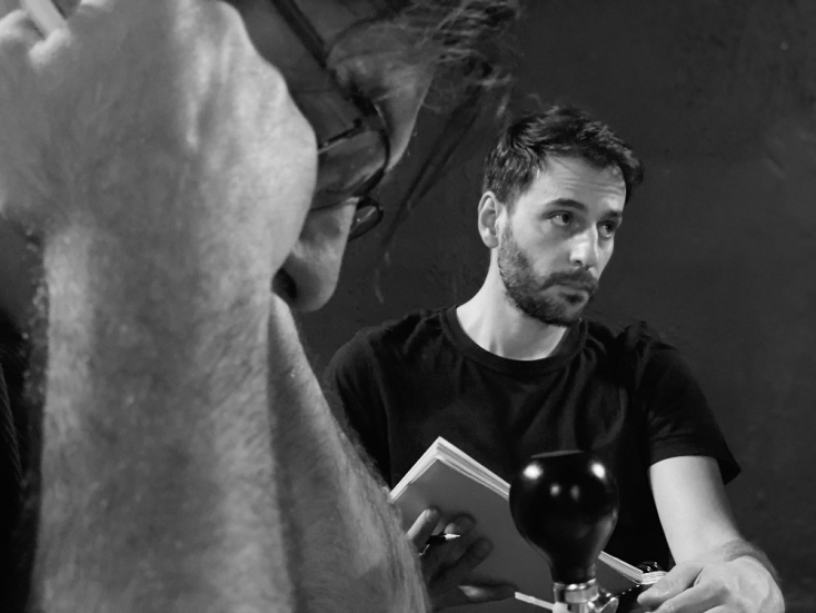 "Ένας εχθρός του λαού" από τη Γεωργία Μαυραγάνη στο θέατρο Ρεκτιφιέ