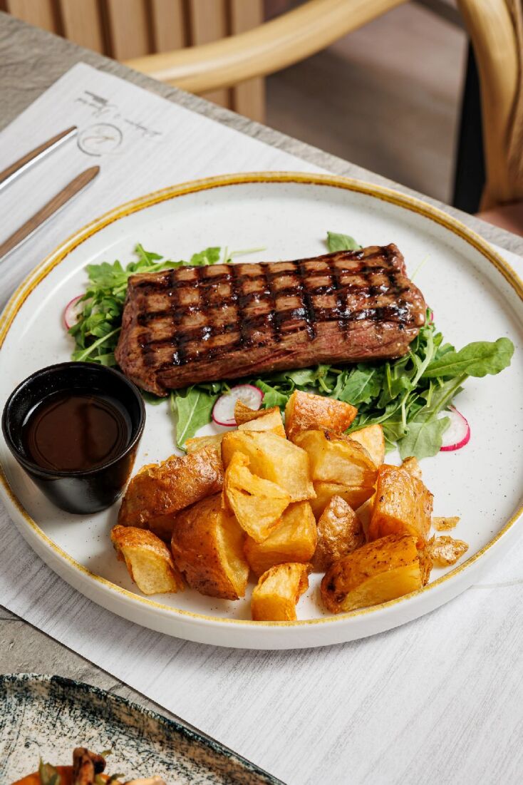 Rodopou & Beyond Bar Restaurant