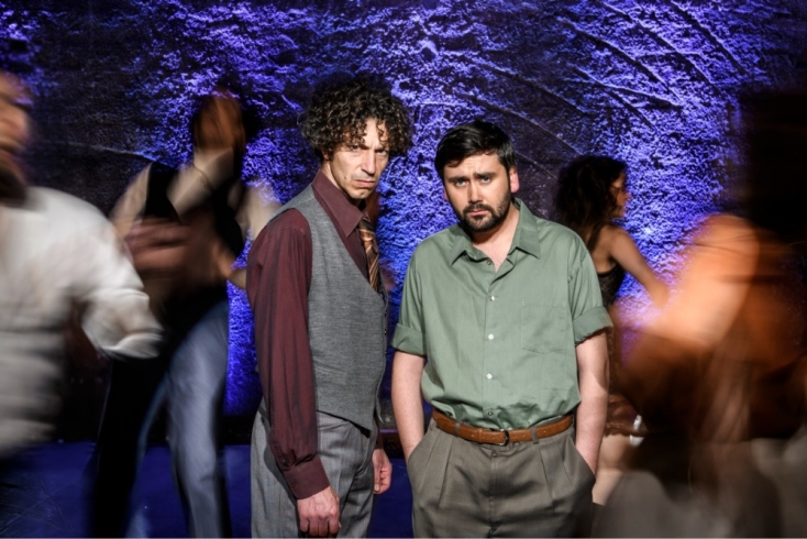 "Ρωμαίος και Ιουλιέτα": ο Şevki Çepa (Μερκούτιος) και ο Efe Akercan (Μπενβόλιο)