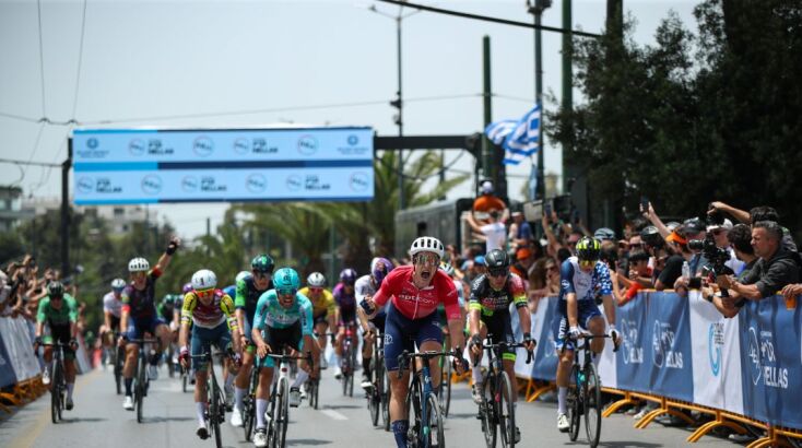 Εκατοντάδες ποδήλατα στους δρόμους της Αθήνας - Φωτογραφίες από τον Διεθνή Ποδηλατικό Γύρο