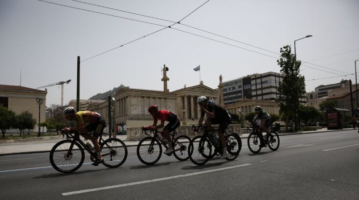 Εκατοντάδες ποδήλατα στους δρόμους της Αθήνας - Φωτογραφίες από τον Διεθνή Ποδηλατικό Γύρο