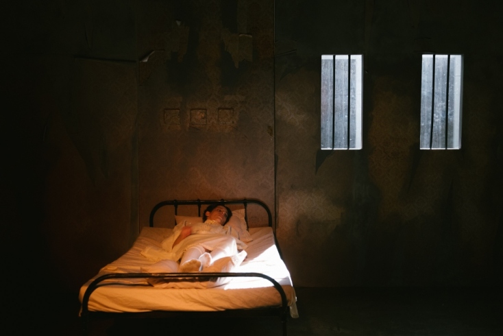 "Η κίτρινη ταπετσαρία"