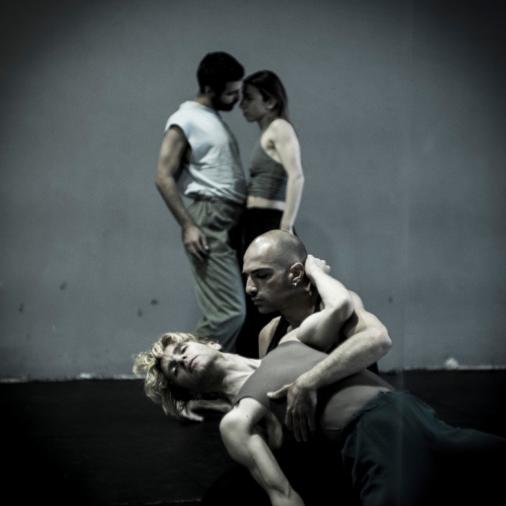 Duality: Μία αναμέτρηση με τη διττότητα χώρου - χρόνου 