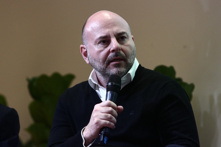 Γιώργος Στασινός