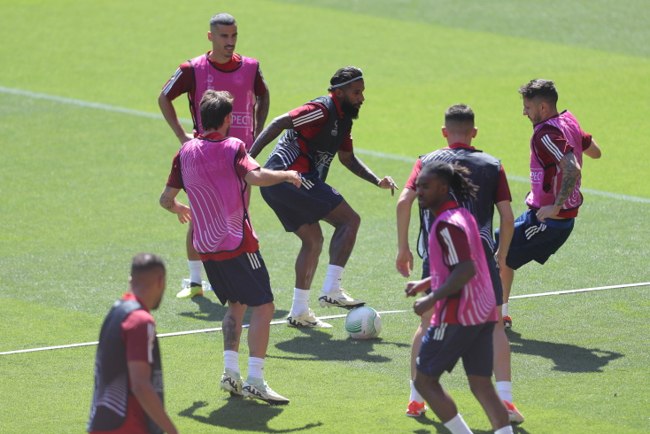 Η προπόνηση της ομάδας στο Γ. Καραϊσκάκης​​​​