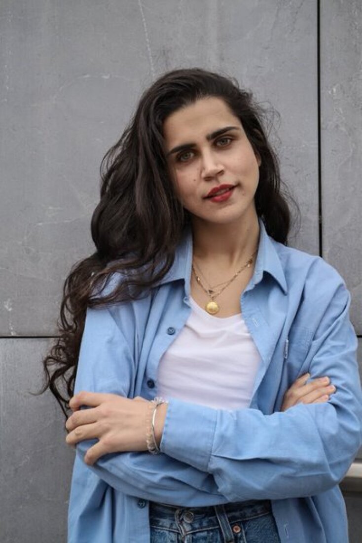 «Τί θα πει η μάνα σου όταν δει το πτώμα σου;»: Η σκηνοθέτις της παράστασης, Δέσποινα Ντορίνα Ρεμεδιάκη 