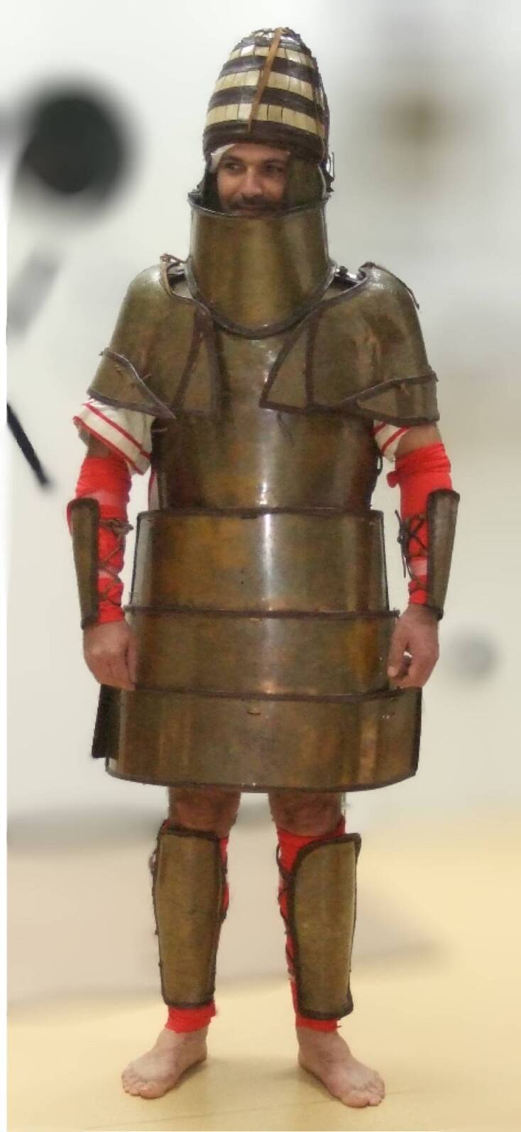 Πανεπιστήμιο Θεσσαλίας: Μελέτη πανοπλίας 3.500 ετών τεκμηριώνει την πολεμική τεχνολογία των αρχαίων Ελλήνων.