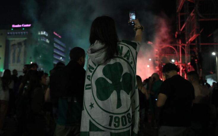 «Πρασίνισε» η Ομόνοια - Ολονύκτιοι πανηγυρισμοί για το 7ο αστέρι του Παναθηναϊκού