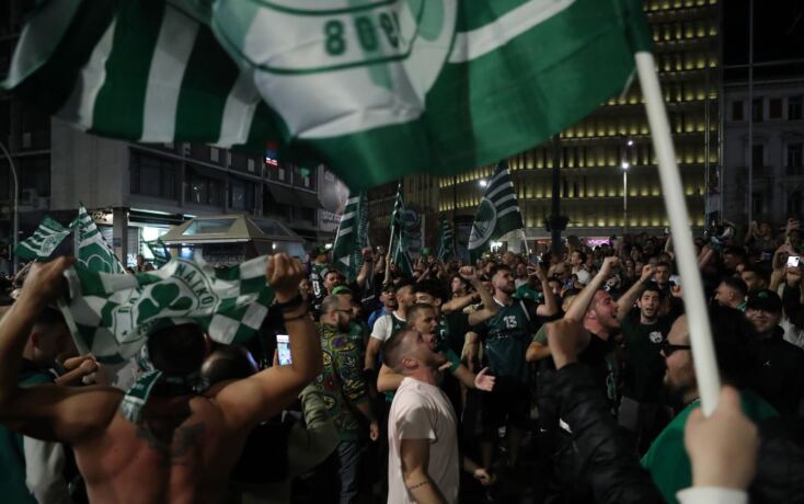 «Πρασίνισε» η Ομόνοια - Ολονύκτιοι πανηγυρισμοί για το 7ο αστέρι του Παναθηναϊκού