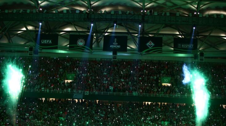 Η φαντασμαγορική έναρξη του τελικού του Conference League 