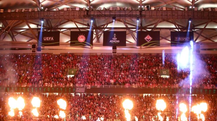 Η φαντασμαγορική έναρξη του τελικού του Conference League 