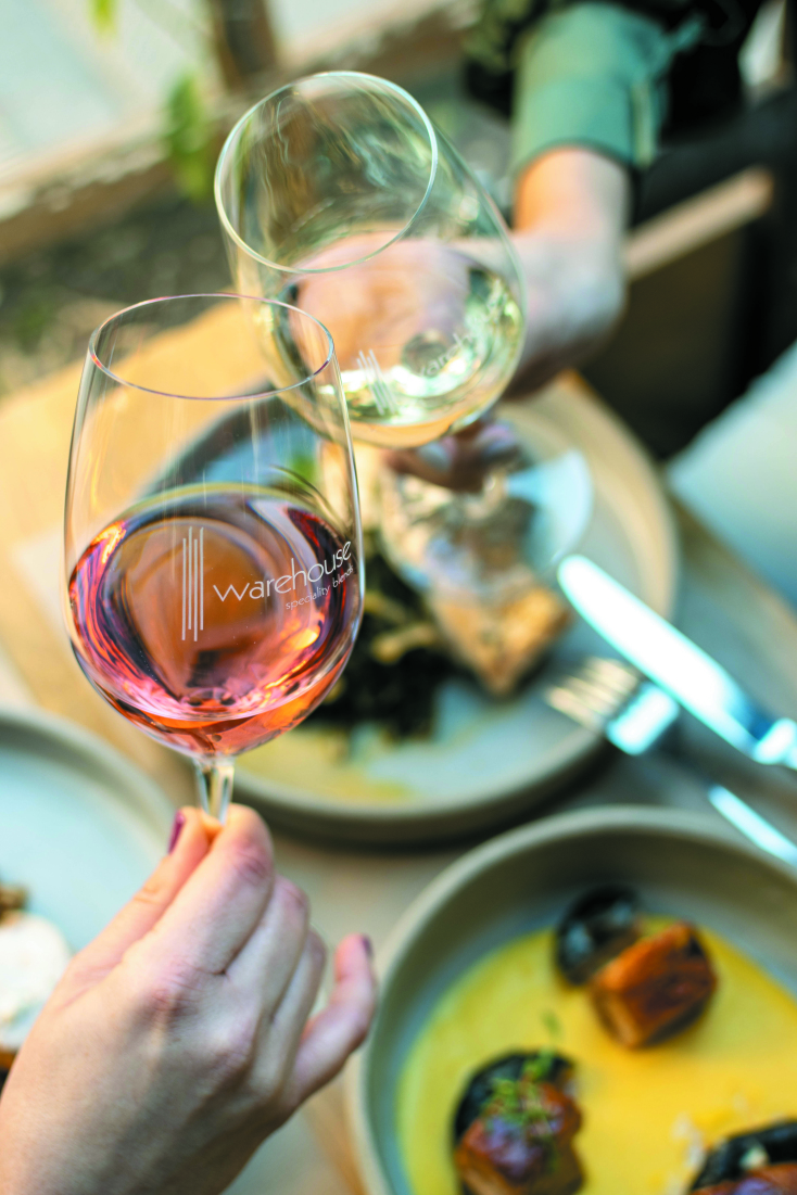 Warehouse: Γενέθλια 10 χρόνων για το αγαπημένο  στέκι