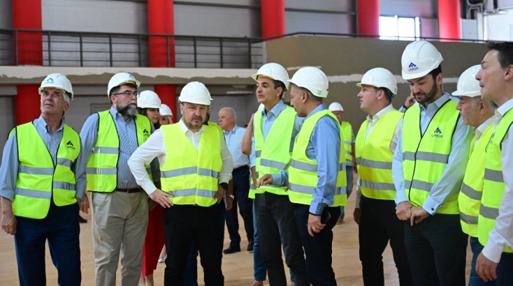 Ο πρωθυπουργός στις ολυμπιακές εγκαταστάσεις της Παιανίας όπου ενημερώθηκε για τις εργασίες