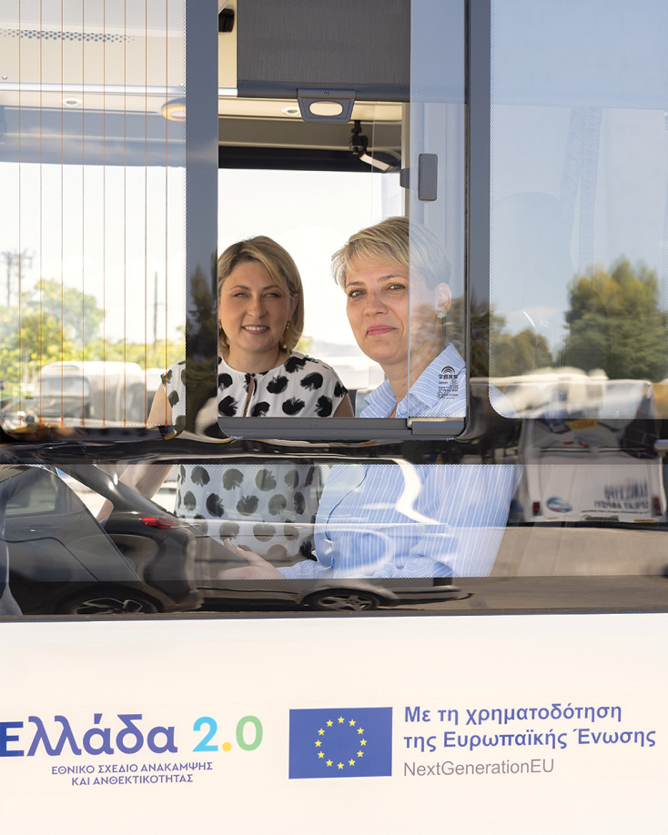 Ηλεκτρικά λεωφορεία: Συνέντευξη με την υφυπουργό Μεταφορών Χριστίνα Αλεξοπούλου