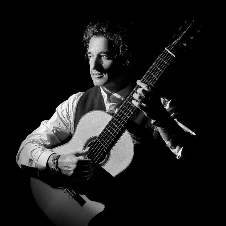 Μιχάλης Σουρβίνος