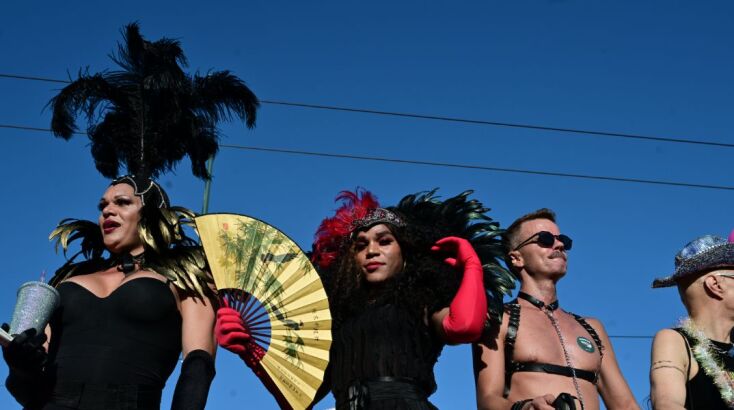 Athens Pride 2024: Γέμισε χρώματα το κέντρο της Αθήνας