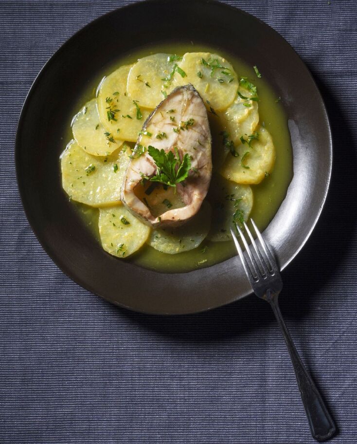 Συνταγή για κρανιό αχνιστό με πατάτες