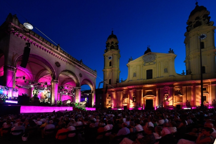 Η Φιλαρμονική Ορχήστρα του Μονάχου στην Odeonsplatz