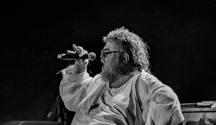 Σταμάτης Κραουνάκης: «Πιάνει ο έρωτας δουλειά»