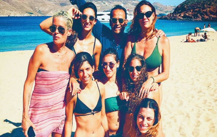 Η Μύκονος του Βασίλη Ζούλια