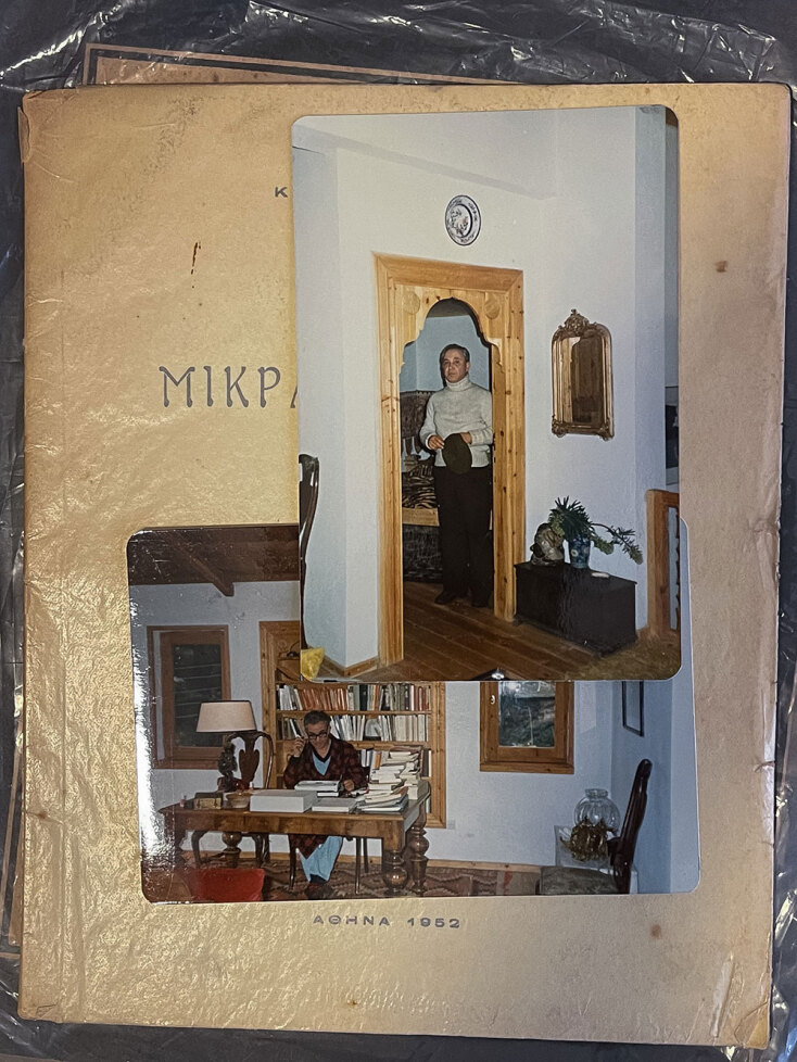 Δύο από τις φωτογραφίες που ο Κώστας Ταχτσής είχε στείλει στην οικογένεια Πλάτε