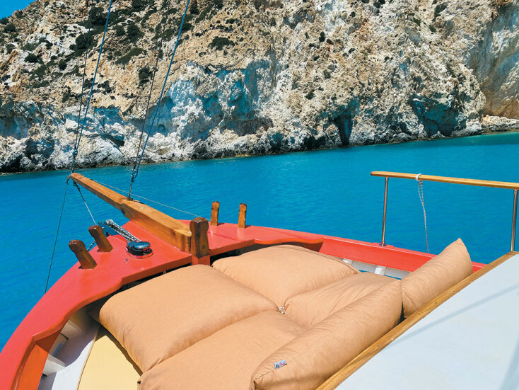 Bay Cruises: Στο Captain Avgoustis θα ζήσεις τις πιο αξέχαστες στιγμές διακοπών στην Κίμωλο