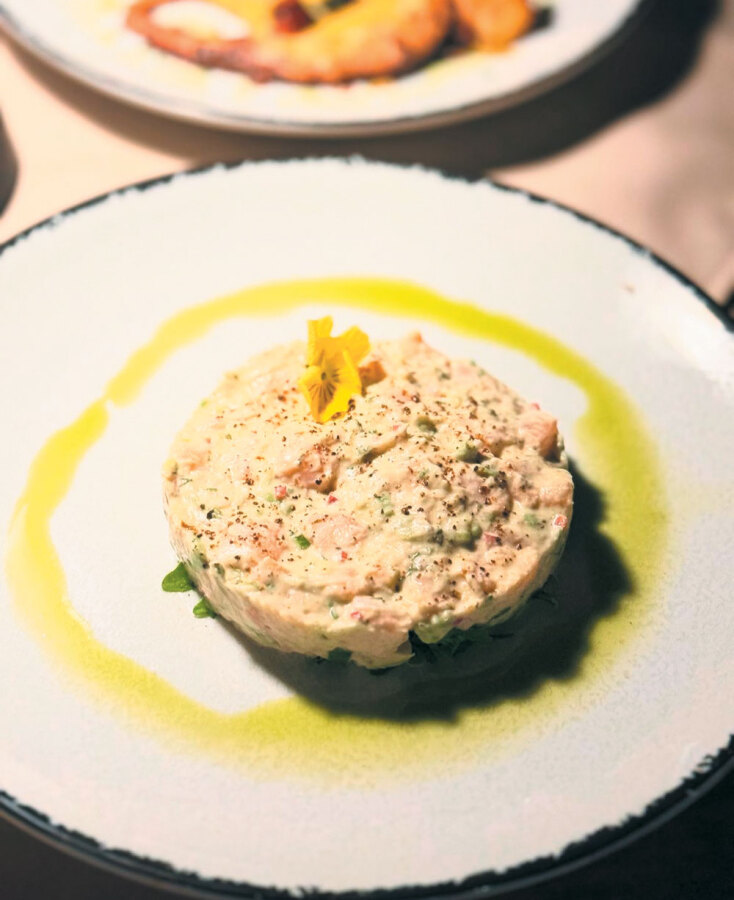 Ziba beach bar restaurant: Το συνώνυμο της καλοκαιρινής διασκέδασης στην Τήνο