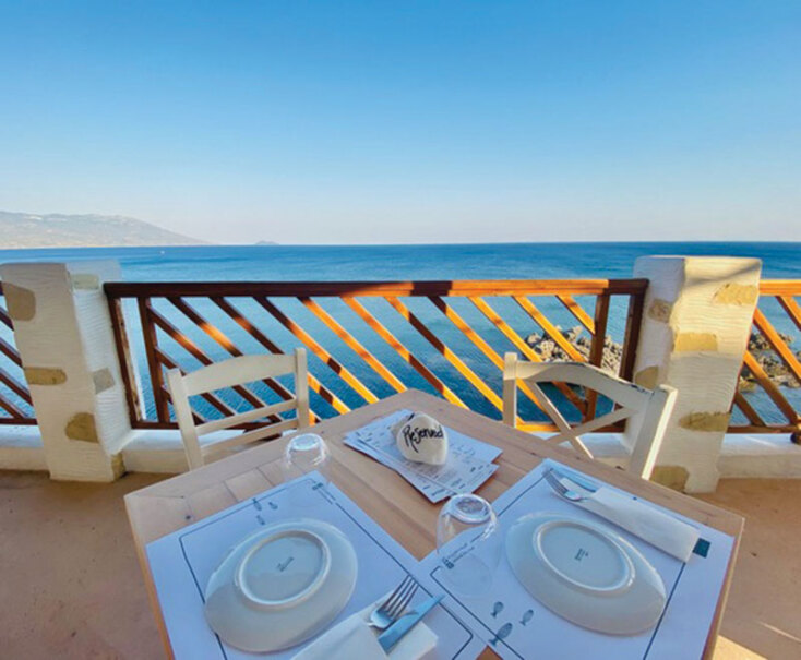 Χρυσόπετρο: Μεσογειακή κουζίνα με σύγχρονες πινελιές στη Σάμο