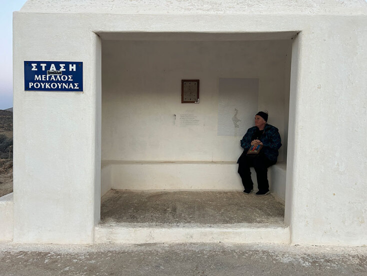 Το CAConrad με ποίημά του στο Ρούκουνα